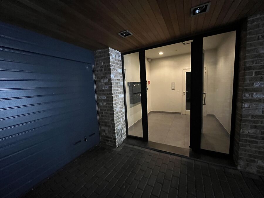 RUIM, LICHTRIJK APPARTEMENT