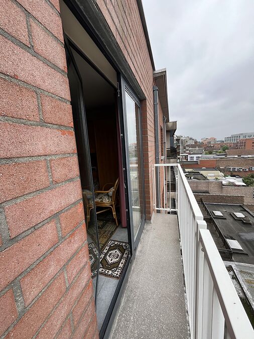 RUIM, LICHTRIJK APPARTEMENT