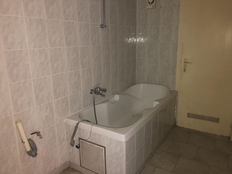 Renovatiepand/slooppand Doornhoekstr 17 Bekegem