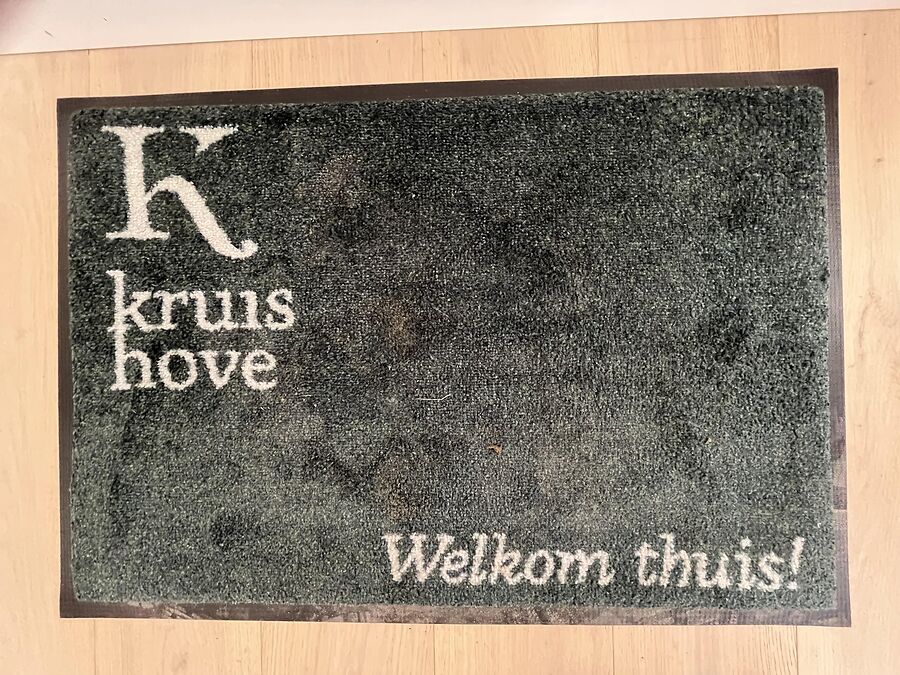 Zonovergoten nieuwbouw appartement + garage