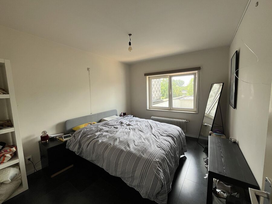 Instapklaar, vernieuwd appartement