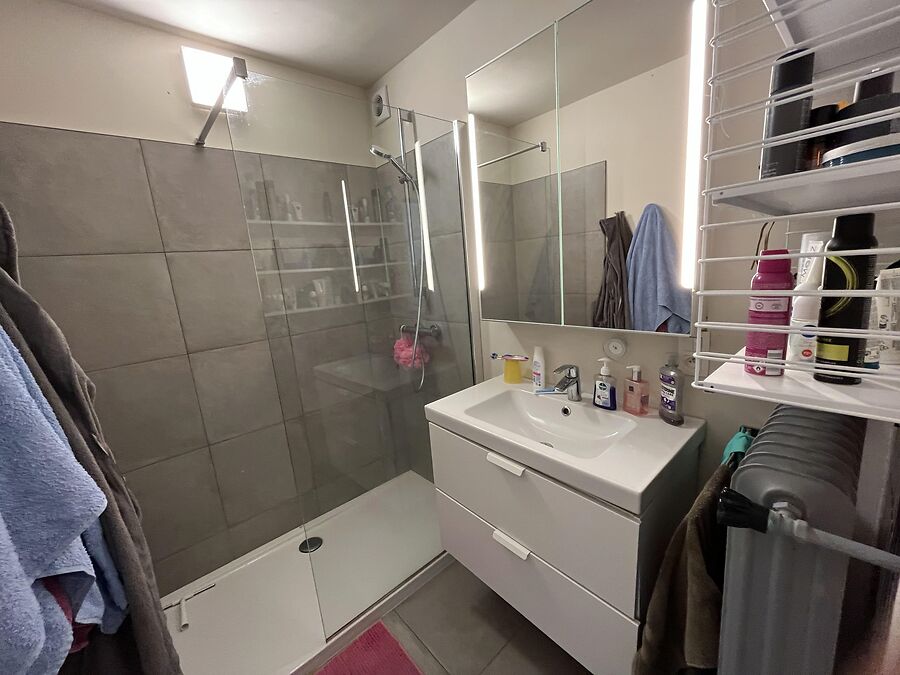 Instapklaar, vernieuwd appartement