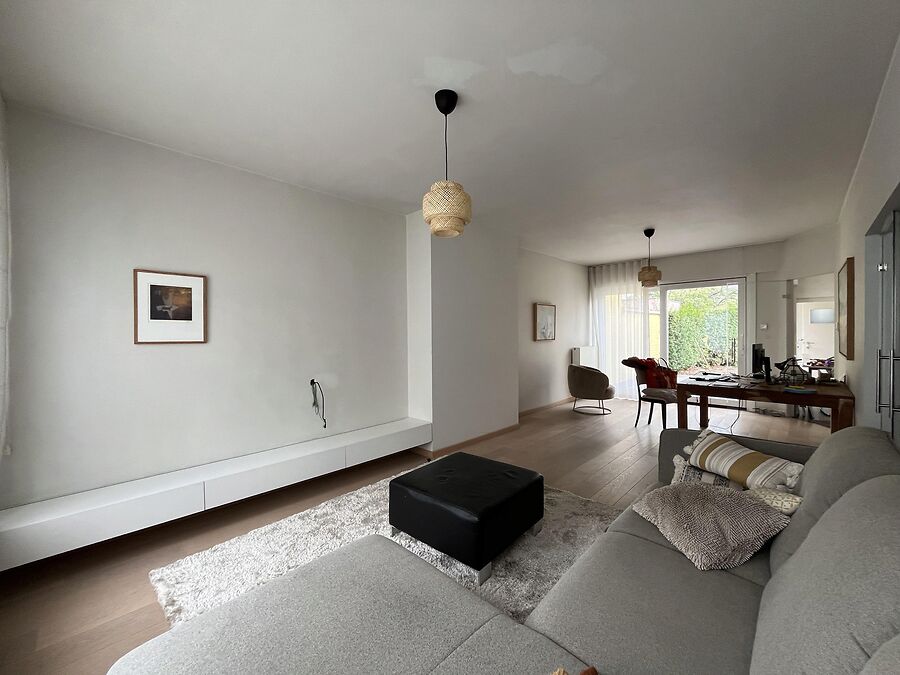 Gezellige, lichtrijke woning met terras&tuin
