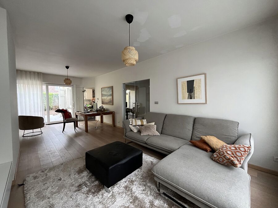 Gezellige, lichtrijke woning met terras&tuin