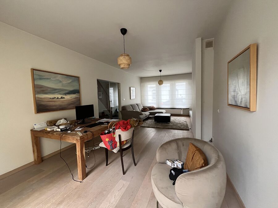 Gezellige, lichtrijke woning met terras&tuin