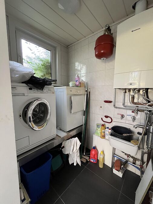 Gezellige, lichtrijke woning met terras&tuin