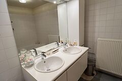 RUIM, LICHTRIJK APPARTEMENT