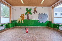 Te renoveren school in het groene Bellem