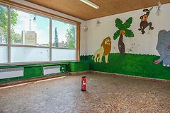 Te renoveren school in het groene Bellem