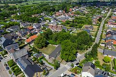 Te renoveren school in het groene Bellem