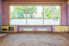 Te renoveren school in het groene Bellem