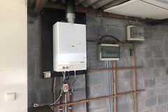 Renovatiepand/slooppand Doornhoekstr 17 Bekegem