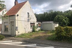 Renovatiepand/slooppand Doornhoekstr 17 Bekegem