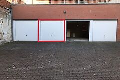 NIEUW GESCHILDERD APPARTEMENT