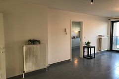 NIEUW GESCHILDERD APPARTEMENT