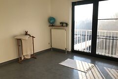NIEUW GESCHILDERD APPARTEMENT
