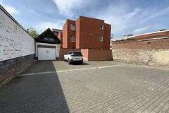 NIEUW GESCHILDERD APPARTEMENT