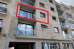 NIEUW GESCHILDERD APPARTEMENT