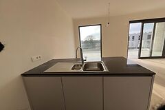 Zonovergoten nieuwbouw appartement + garage