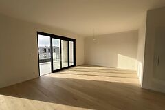 Zonovergoten nieuwbouw appartement + garage