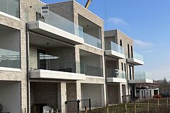 Zonovergoten nieuwbouw appartement + garage