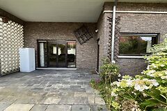 Priester Joris Eeckhoutlaan 12