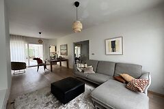 Gezellige, lichtrijke woning met terras&tuin