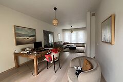 Gezellige, lichtrijke woning met terras&tuin