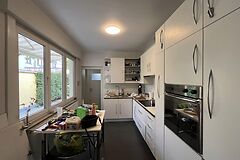 Gezellige, lichtrijke woning met terras&tuin